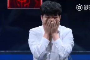 开云-包含Rookie赛事官方发布绝杀新规，MAD争议不断！的词条