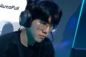 Kaiyun- TheShy迎来三赛季出色发挥，DWG观众热烈欢呼！气势如虹延续