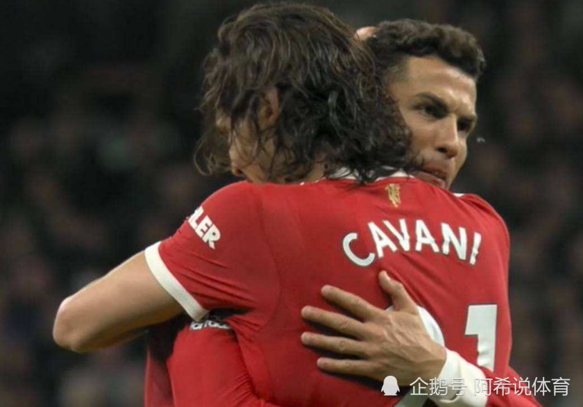 莱万多夫斯基赛事官方发布精彩发挥新规，曼联争议不断！的简单介绍